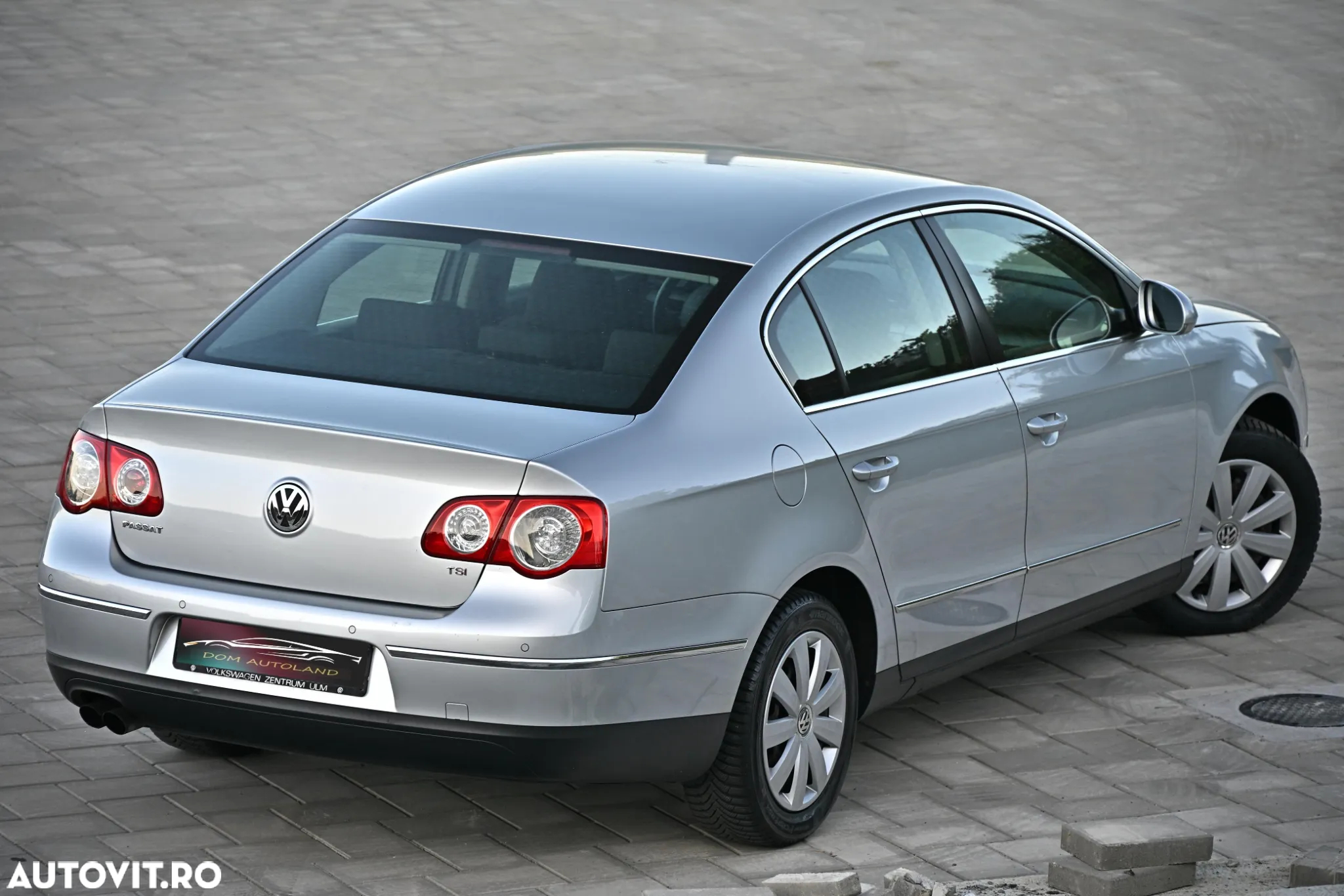 Volkswagen Passat Variant 1.8 TSI Automatik Comfortline - 17
