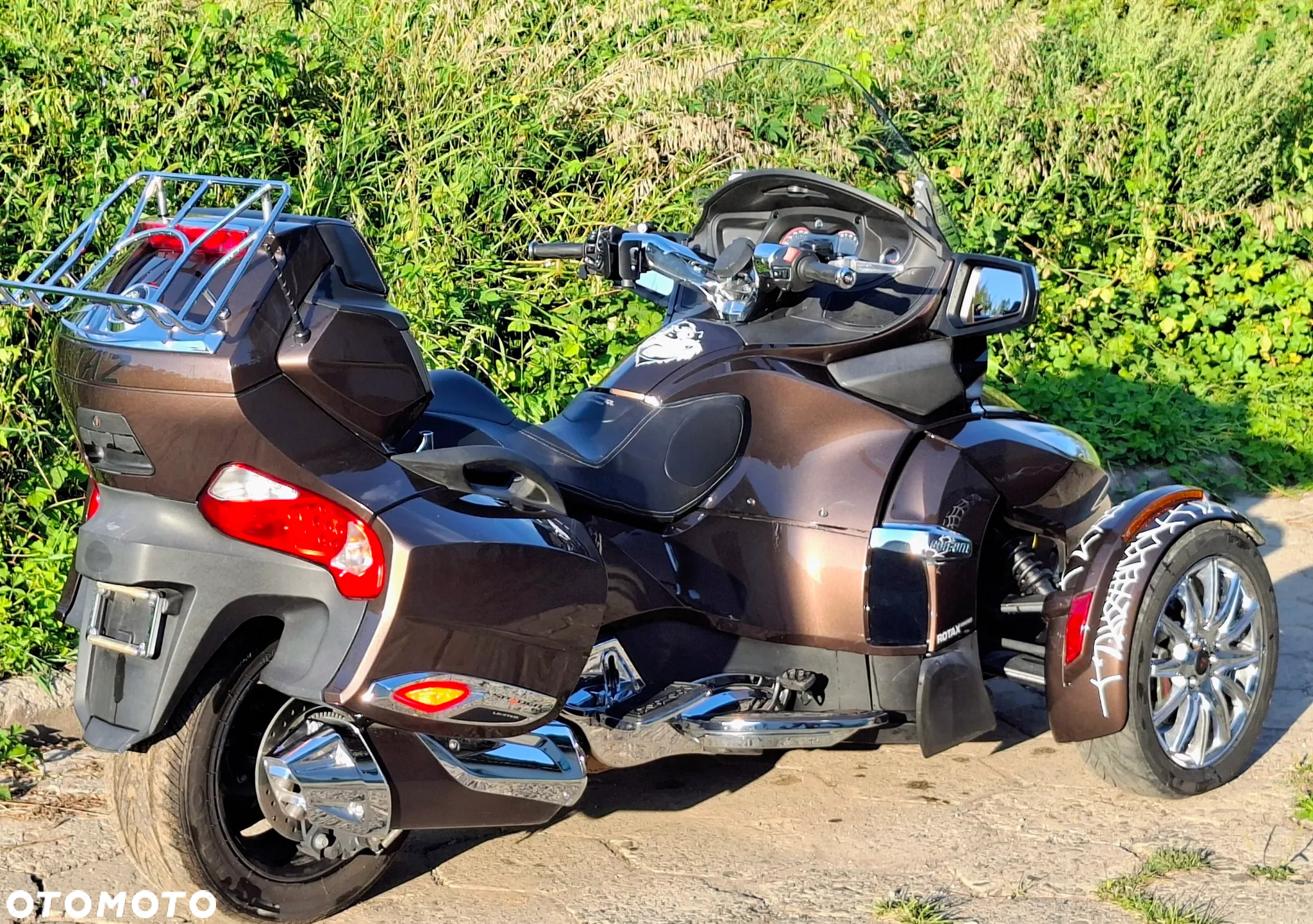 Can-Am Spyder - 9