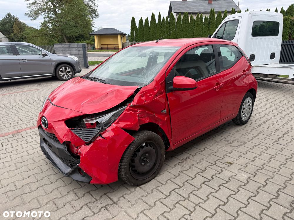 Toyota Aygo x-cite - 3