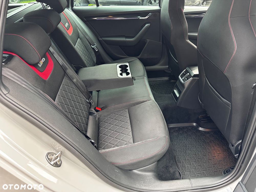 Skoda Octavia 2.0 TSI RS 230 DSG - 21
