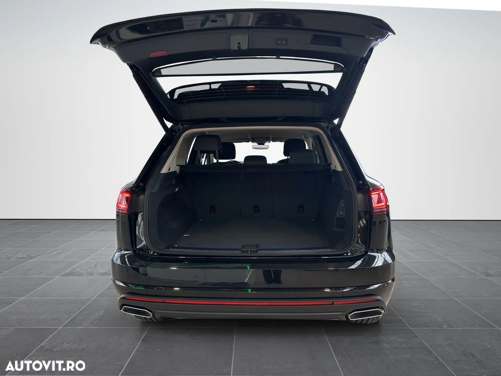 Volkswagen Touareg V6 TDI 4MOTION Elegance - 13