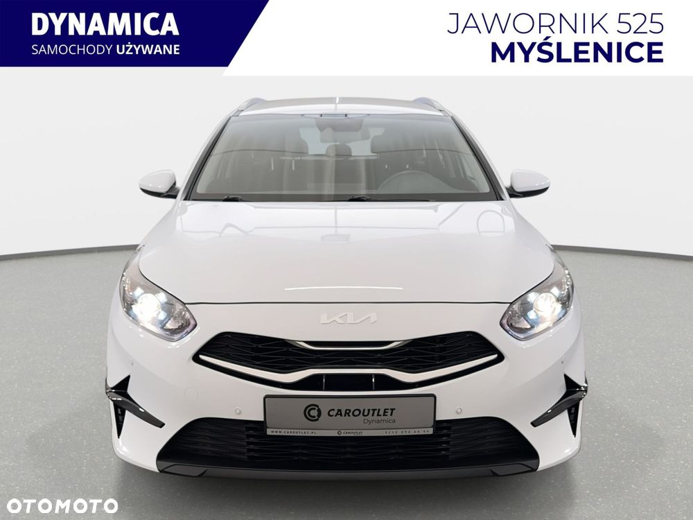 Kia Ceed - 4