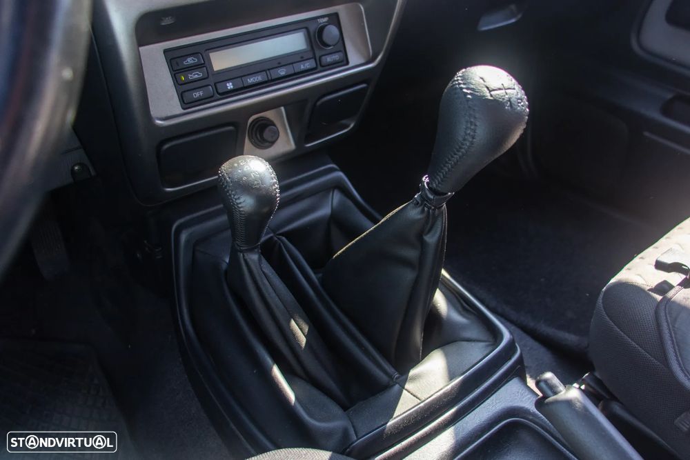 Nissan Navara 2.5 dCi CD Pilot - 12