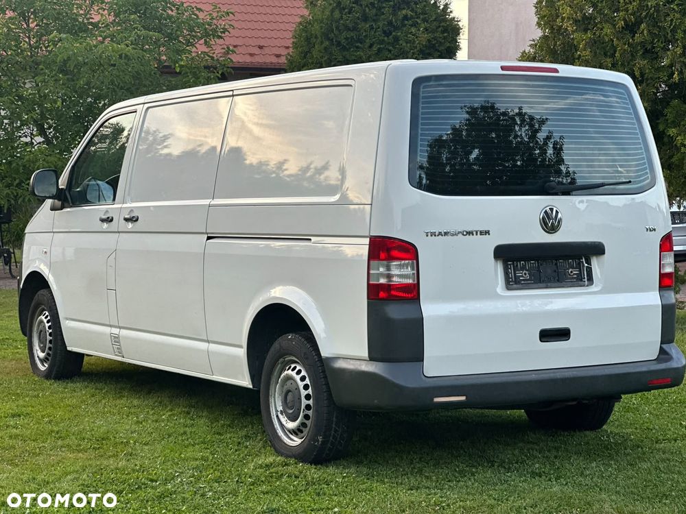 Volkswagen Transporter - 9