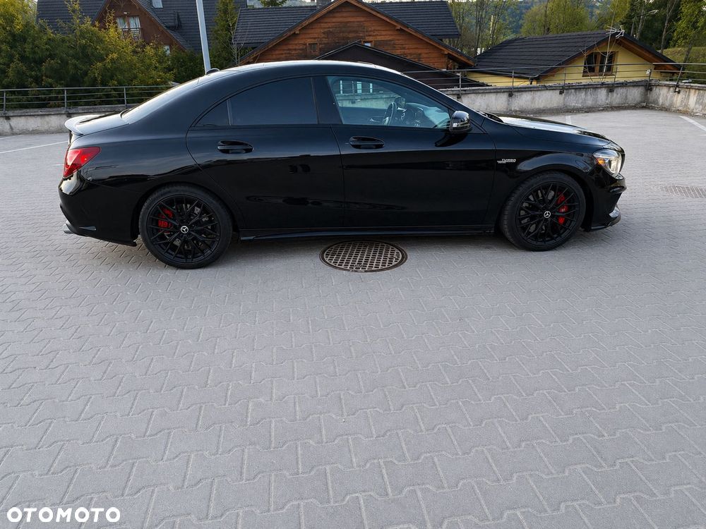 Mercedes-Benz CLA - 5
