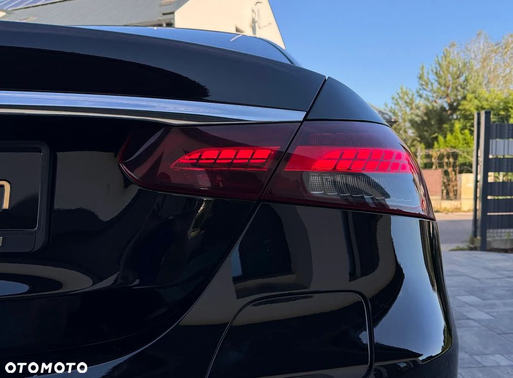 Mercedes-Benz Klasa E 300 Business Edition - 31