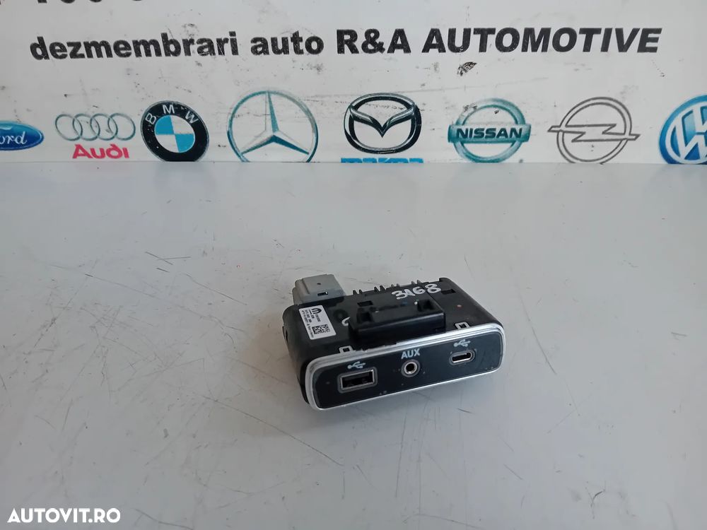 Modul USB Auxiliar Alfa Romeo Stelvio An 2017-2022 Cod 01561523850 - 4
