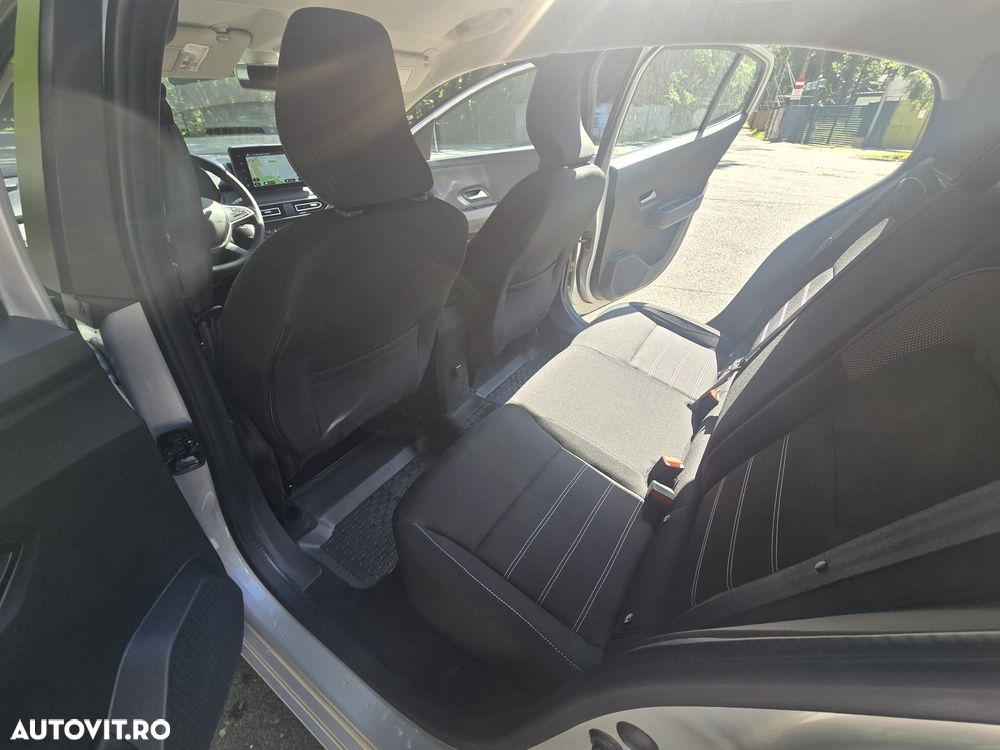 Dacia Logan ECO-G 100 MT6 Prestige+ - 9