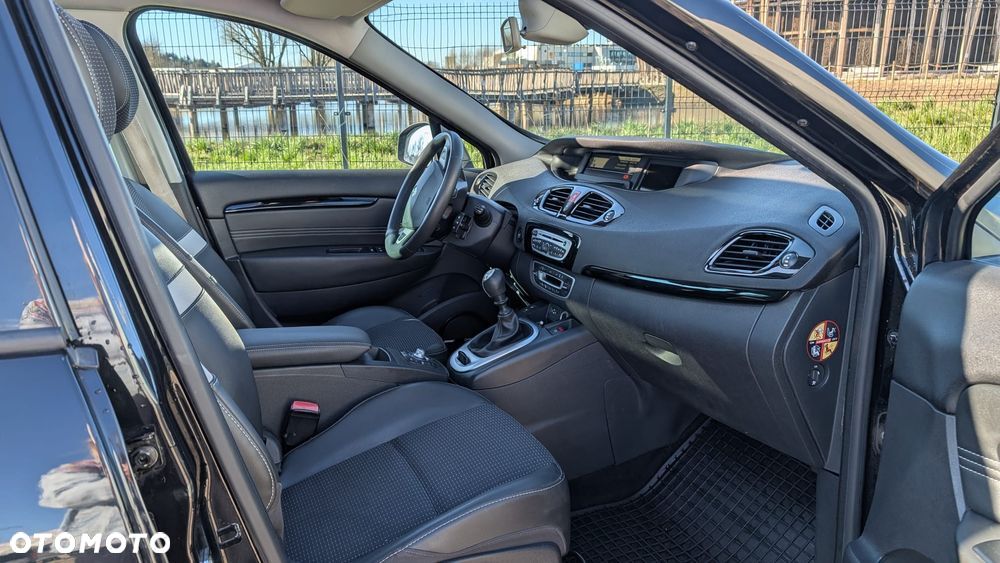 Renault Scenic 1.4 16V TCE Bose Edition - 5