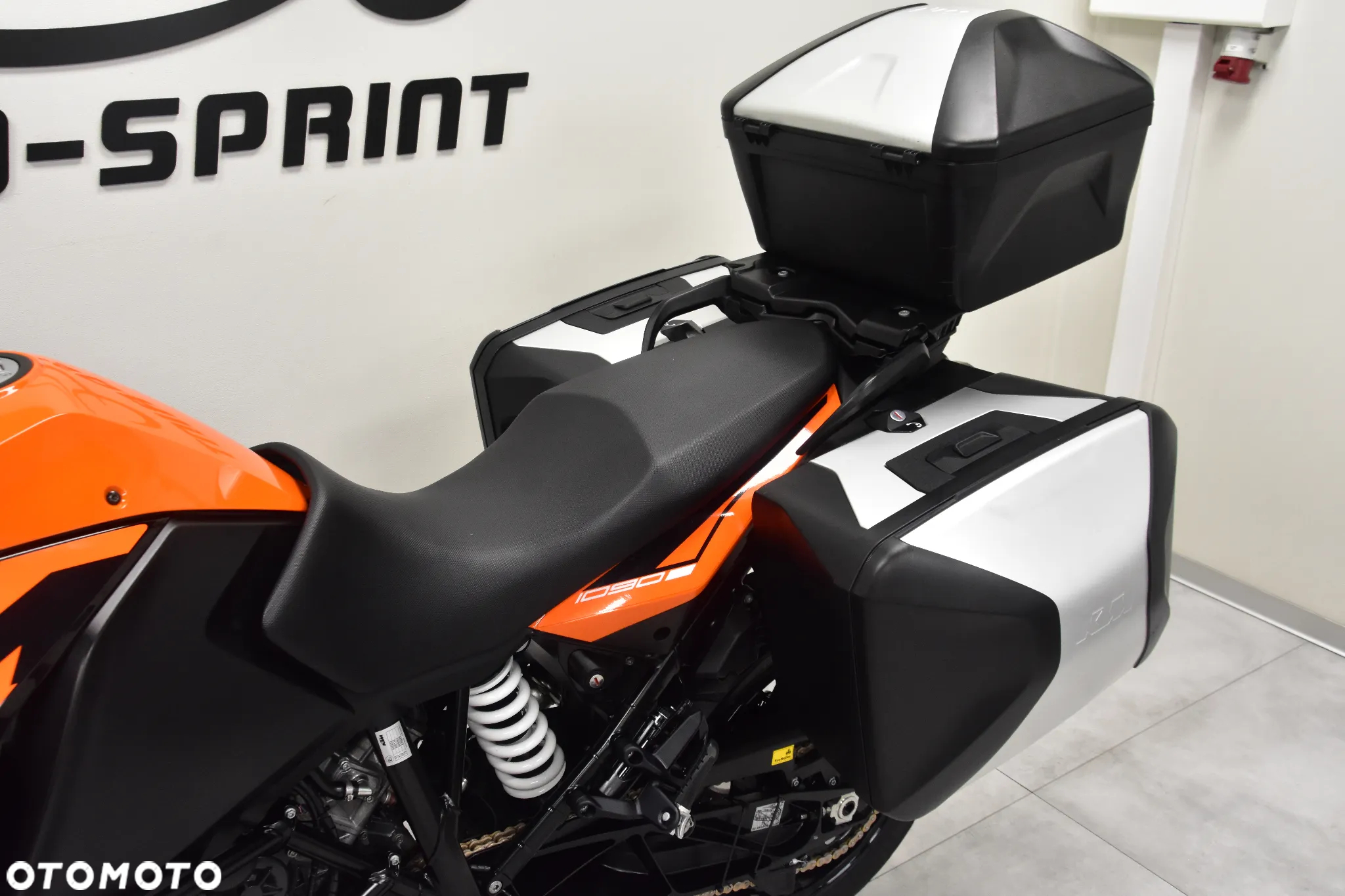 KTM Adventure - 13