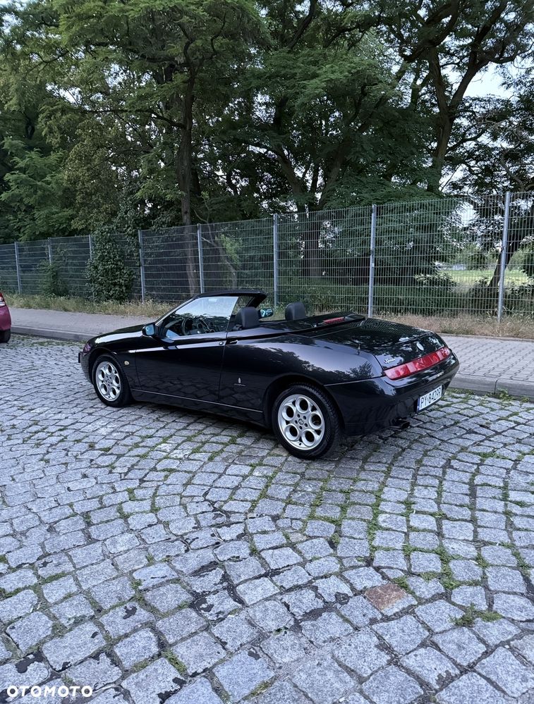 Alfa Romeo Spider 2.0 JTS - 2