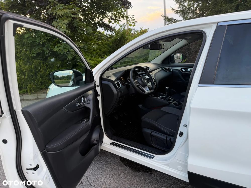 Nissan Qashqai 1.2 DIG-T 360 - 17
