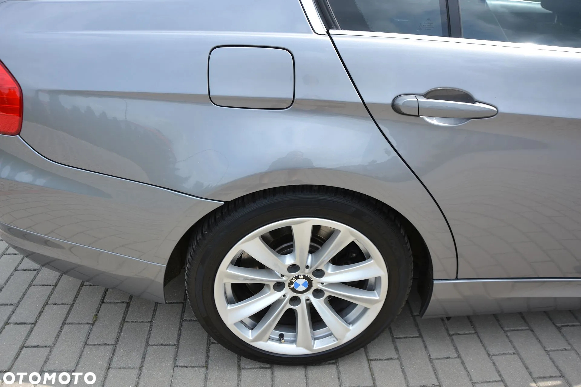 BMW Seria 3 335d DPF Edition Exclusive - 13