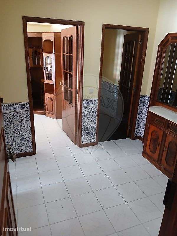 Apartamento T2 para arrendamento - Grande imagem: 4/7