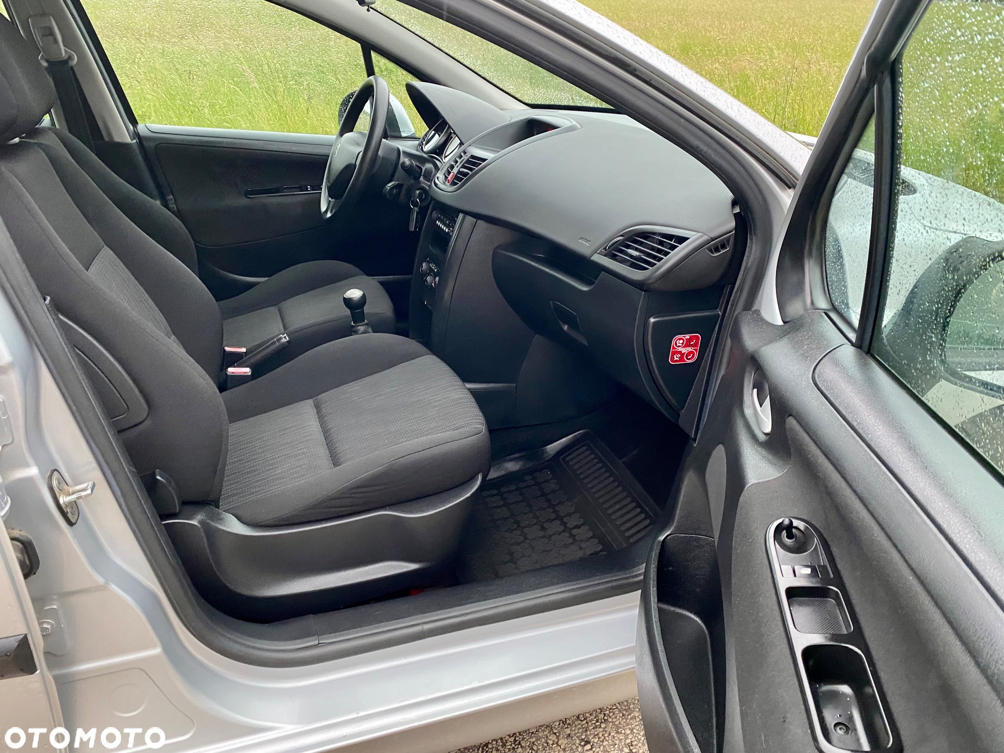 Peugeot 207 1.4 Trendy - 24