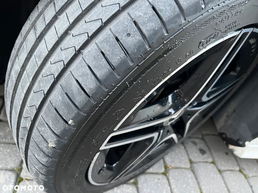 Mercedes-Benz CLA 200 AMG Line 7G-DCT - 39