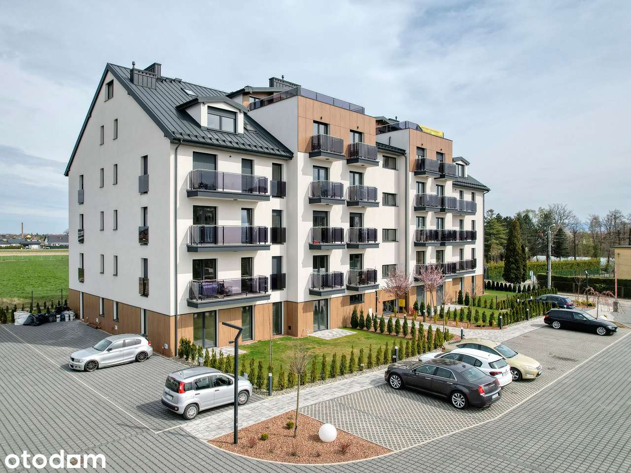 Wykończone mieszkanie na już, 48m2, 2 pokoje, taras, rolety, parking.