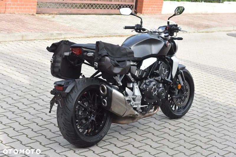 Honda CB - 13