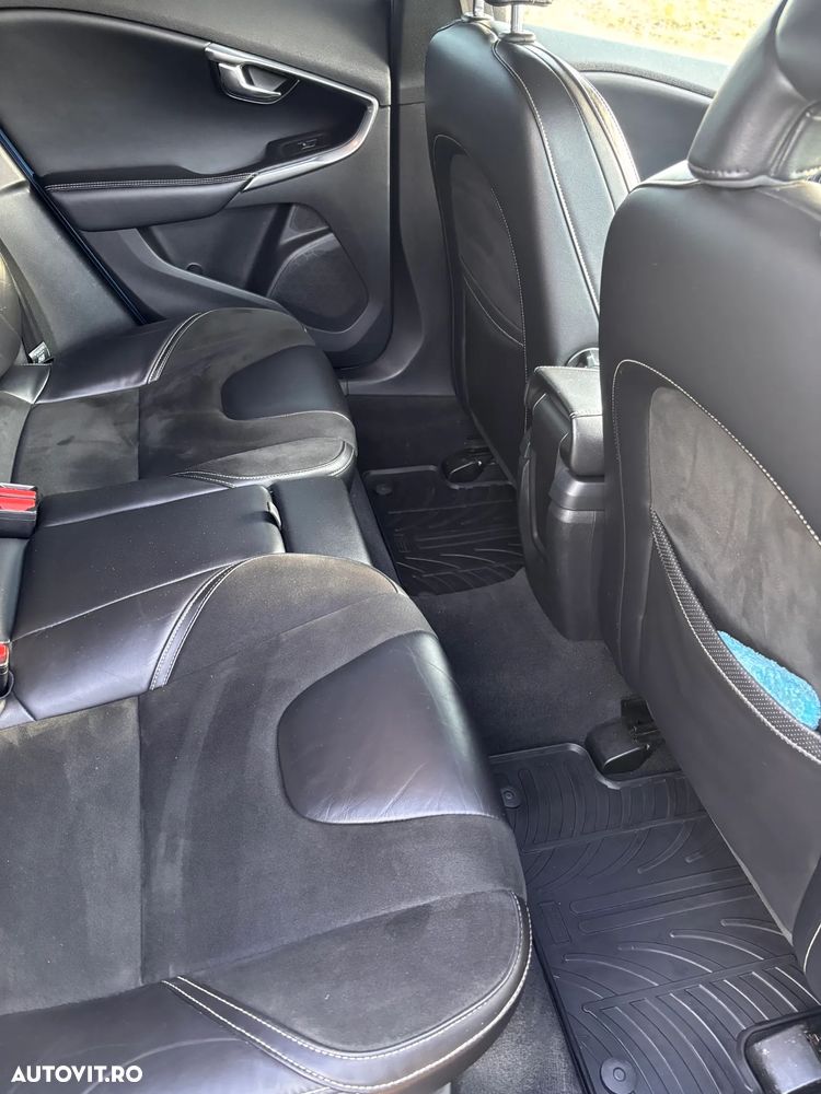 Volvo V40 D2 RDesign - 13