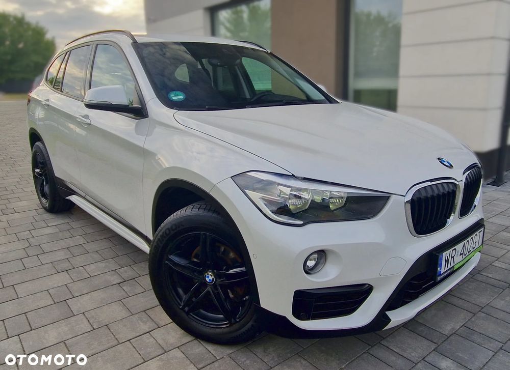 BMW X1 xDrive18d Sport Line - 7