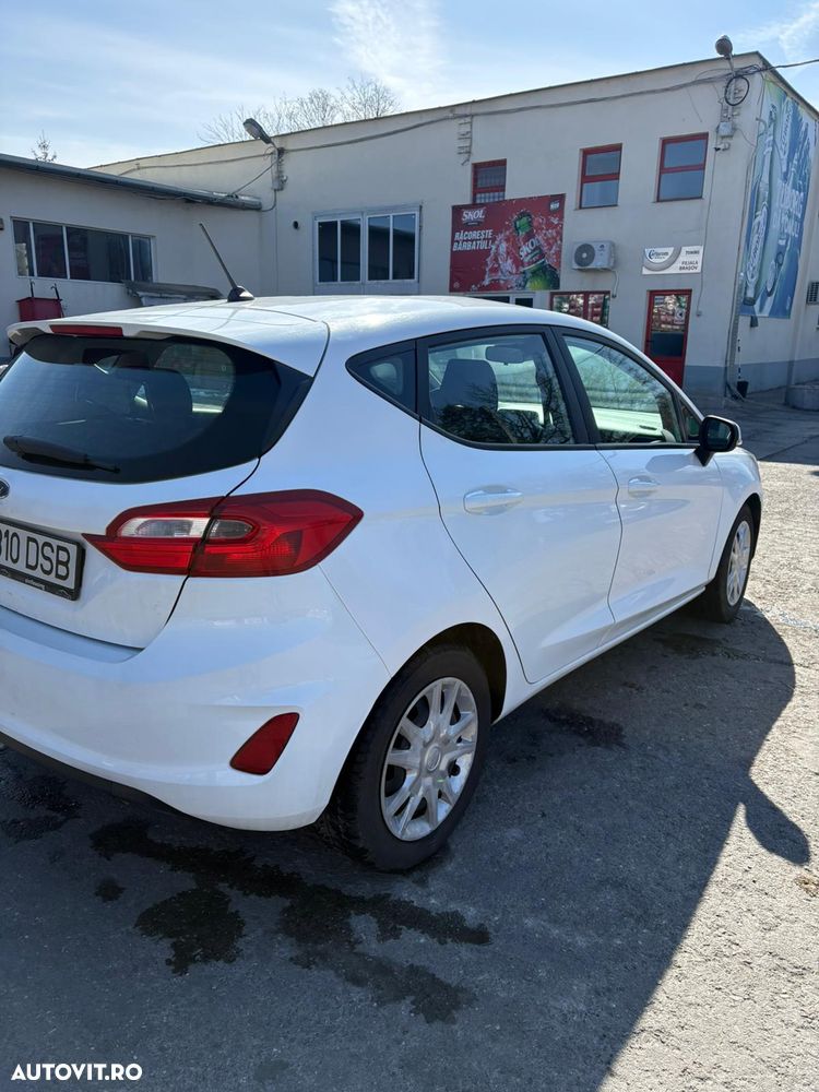 Ford Fiesta - 4