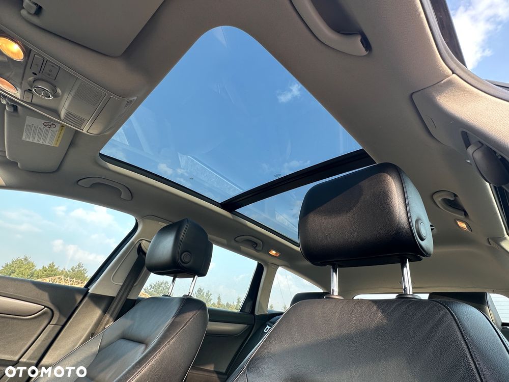 Volkswagen Passat 1.6 TDI BlueMotion Technology Comfortline - 18