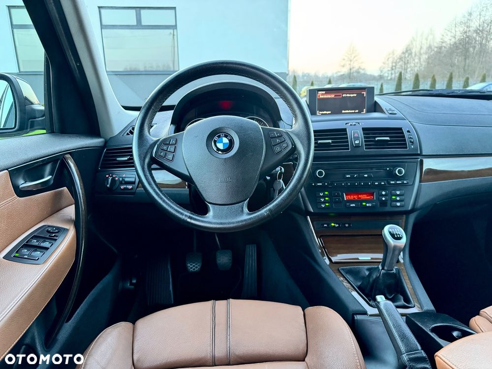 BMW X3 xDrive20i Limited Sport Edition - 30