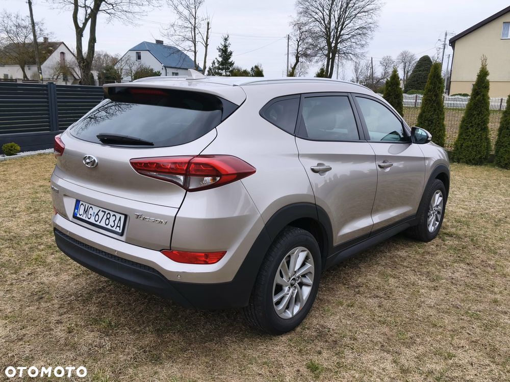 Hyundai Tucson - 8