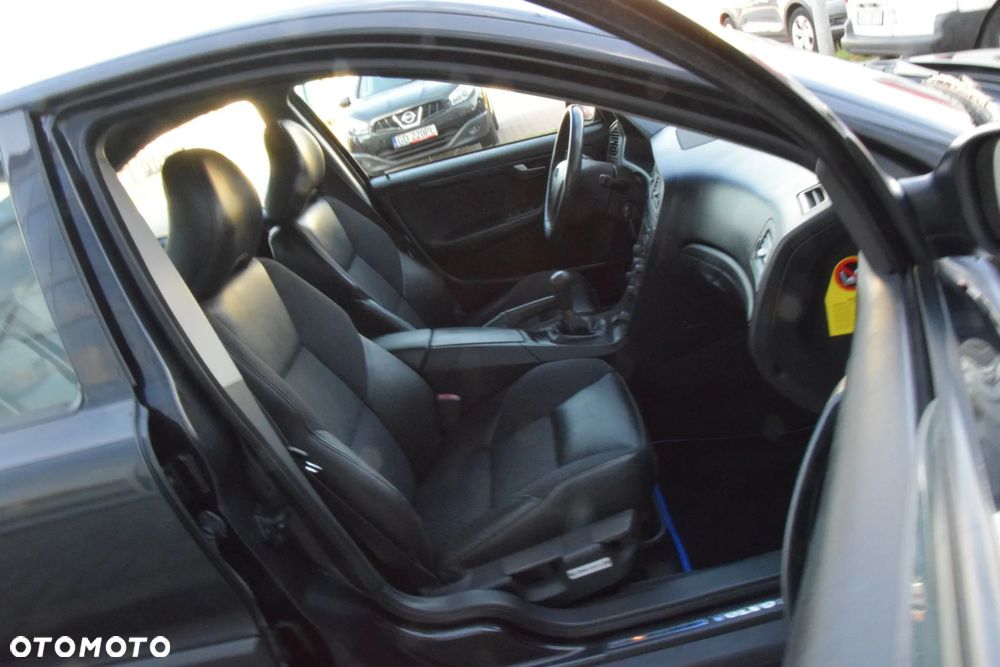 Volvo S60 - 29