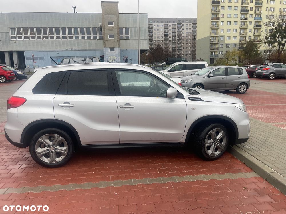 Suzuki Vitara 1.6 Comfort 2WD - 4