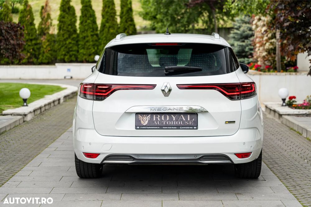 Renault Megane E-TECH 160 R.S. LINE - 11