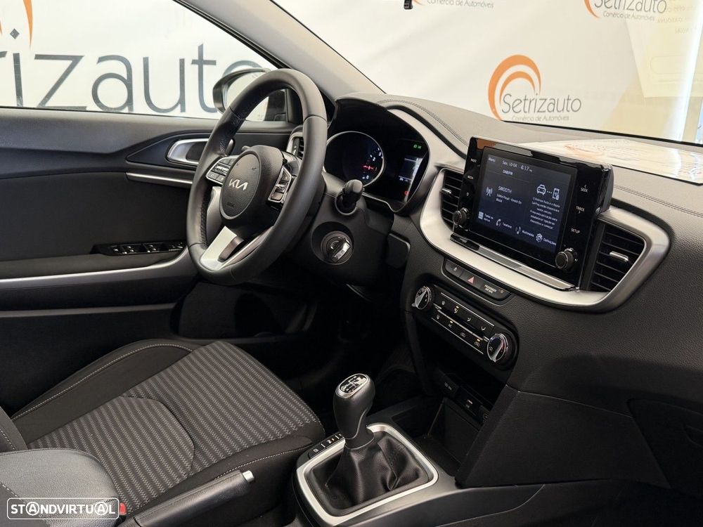 Kia XCeed 1.0 T-GDI Dynamic - 9