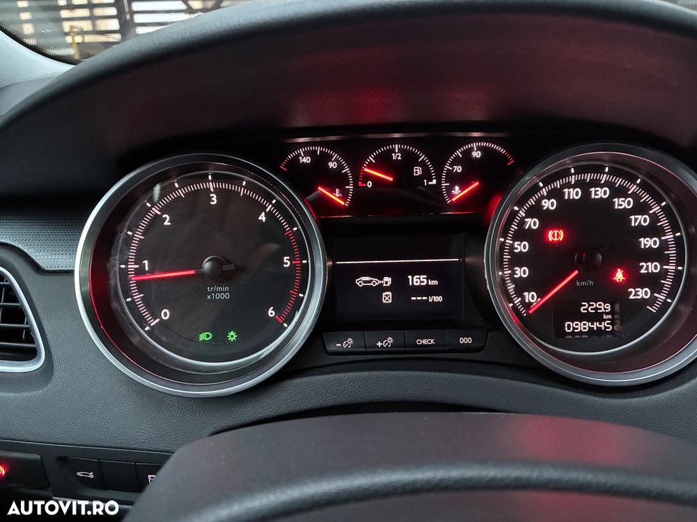 Peugeot 508 2.0 HDI FAP Allure - 12