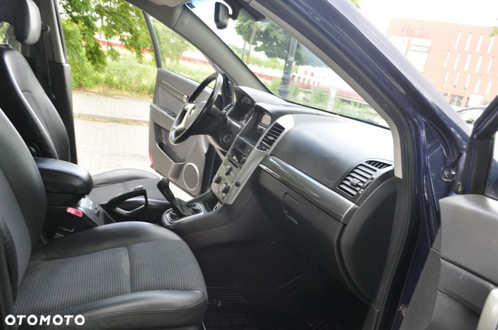Chevrolet Captiva - 12