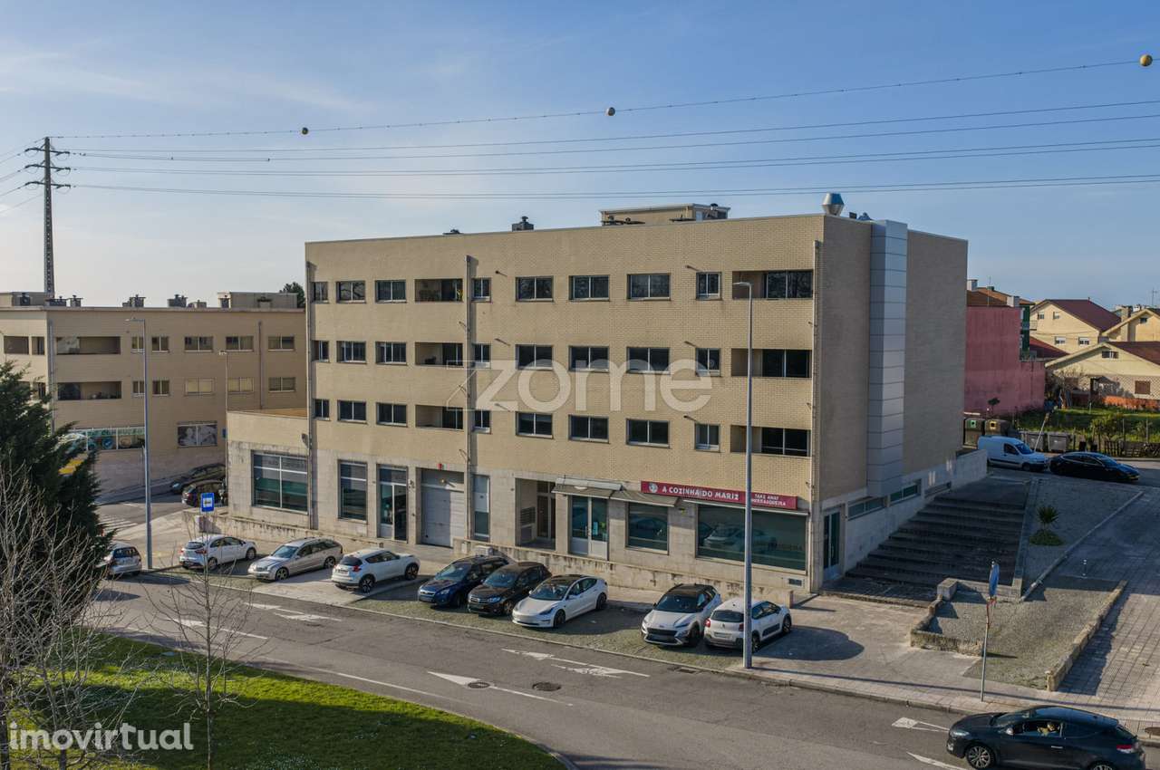 T2 com lugar de garagem e arrumos Matosinhos - Grande imagem: 2/22