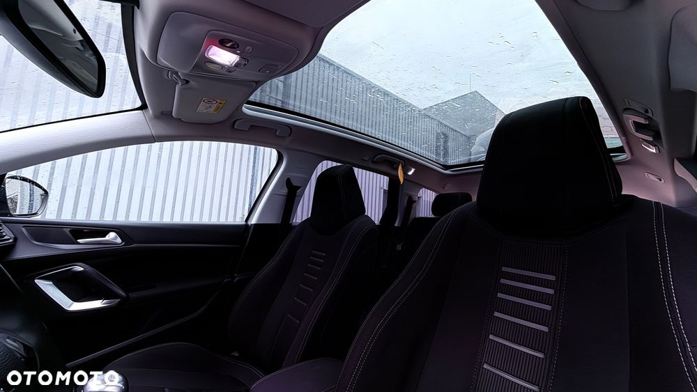 Peugeot 308 130 e-THP Stop & Start Allure - 15