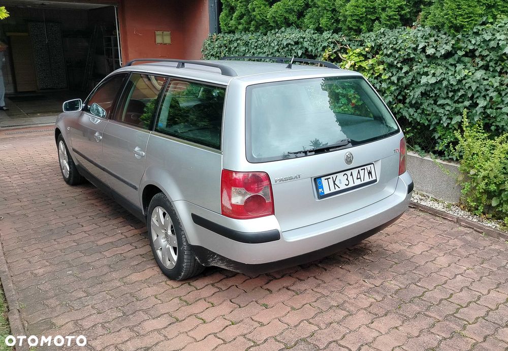 Volkswagen Passat Variant - 2