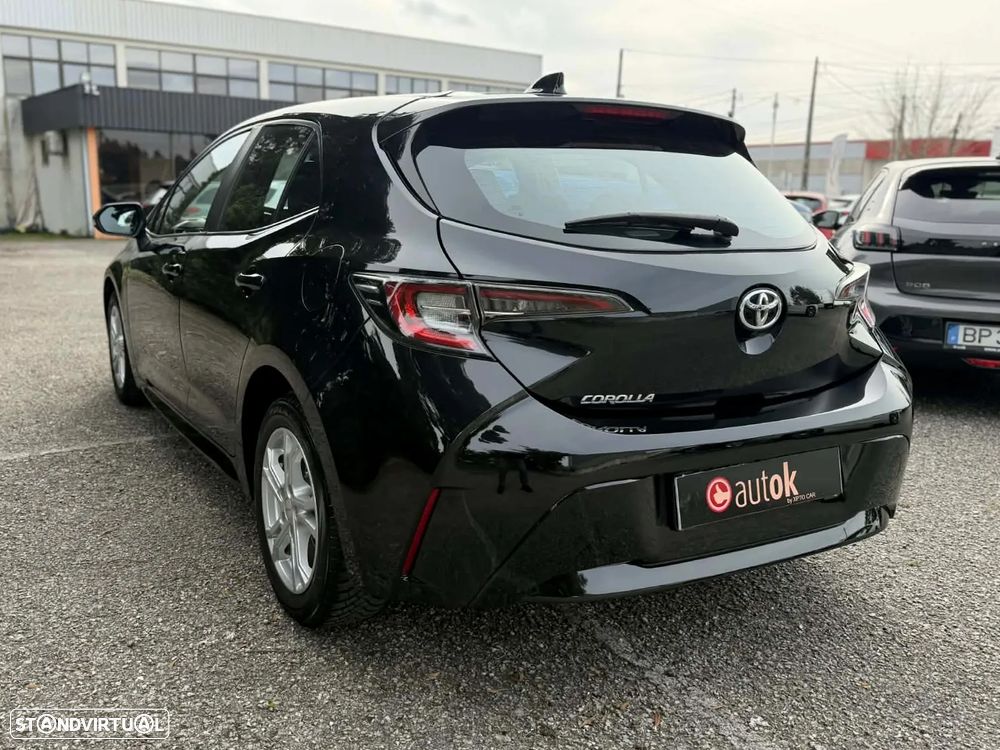 Toyota Corolla 1.2 Turbo Comfort - 16