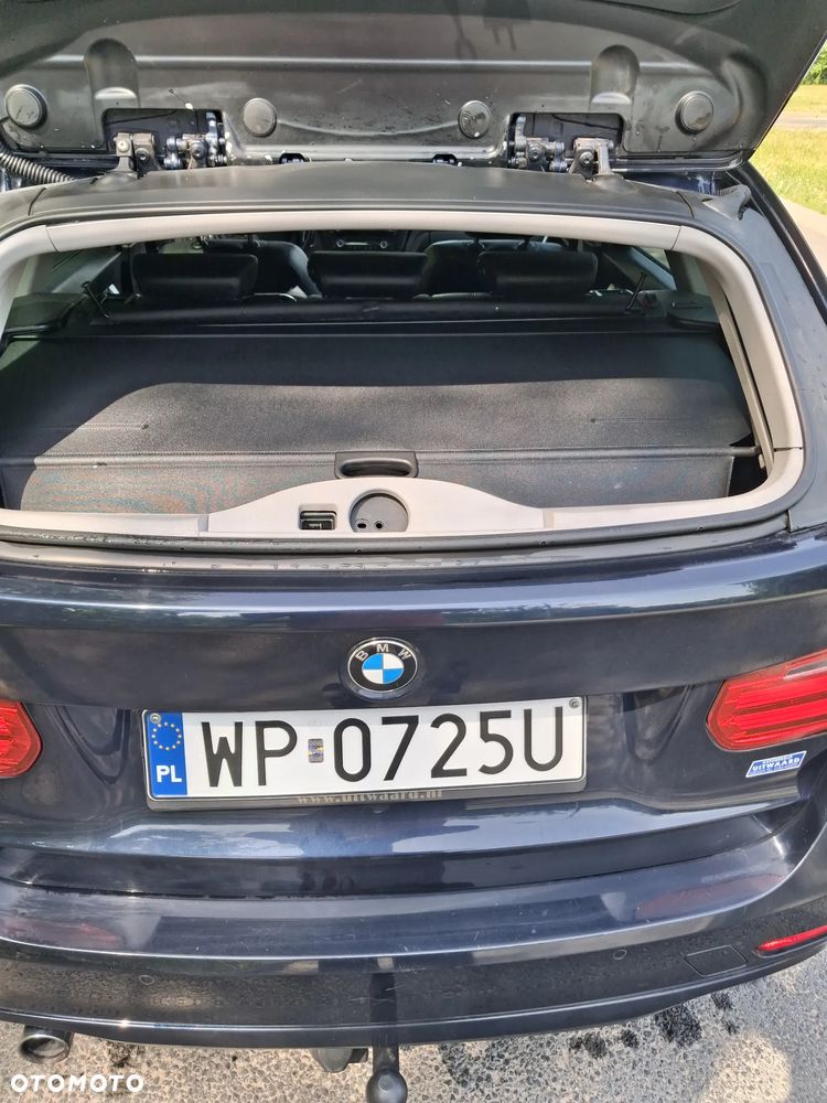 BMW Seria 3 318d DPF - 14