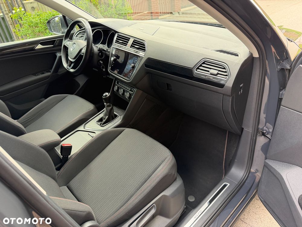 Volkswagen Tiguan 2.0 TDI SCR Comfortline - 5