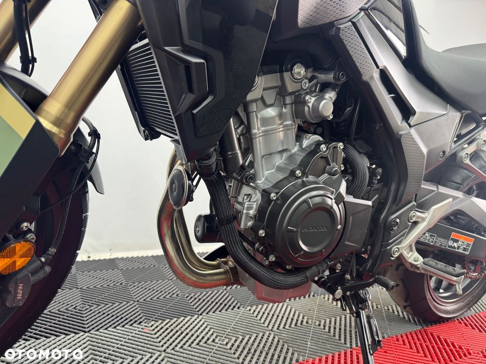 Honda CB - 13