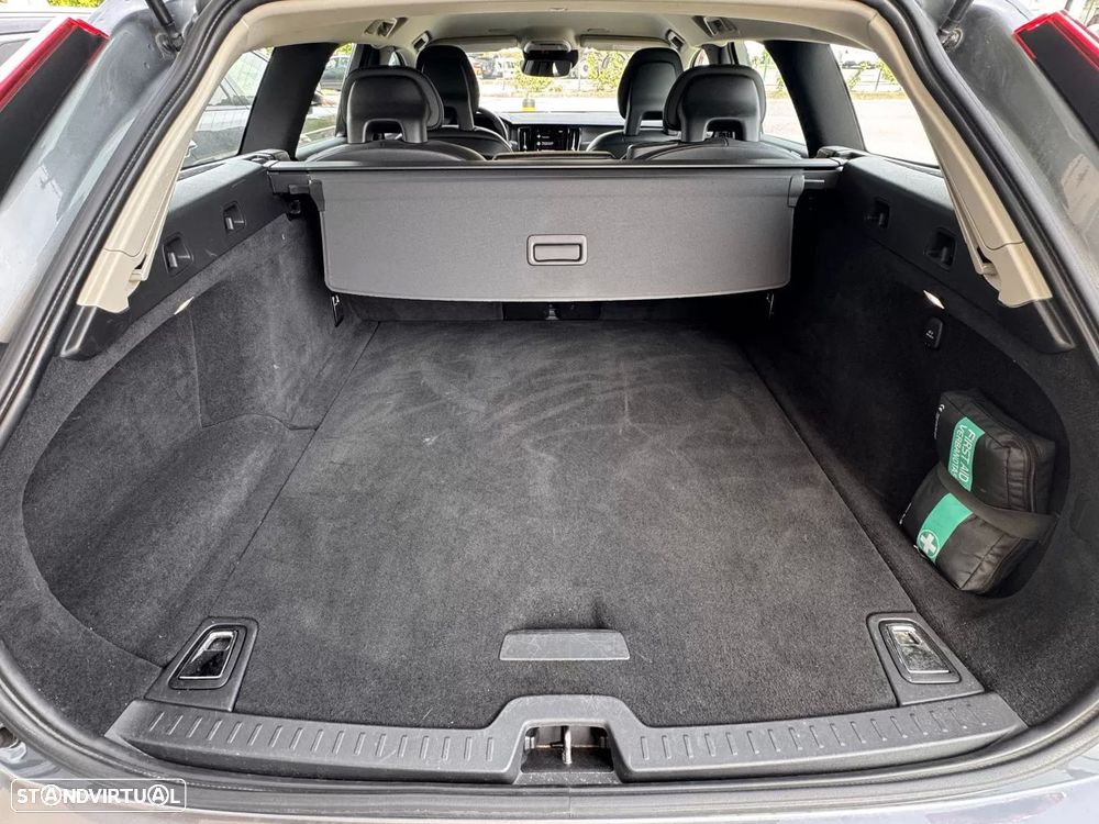 Volvo V90 D3 Geartronic Momentum - 26