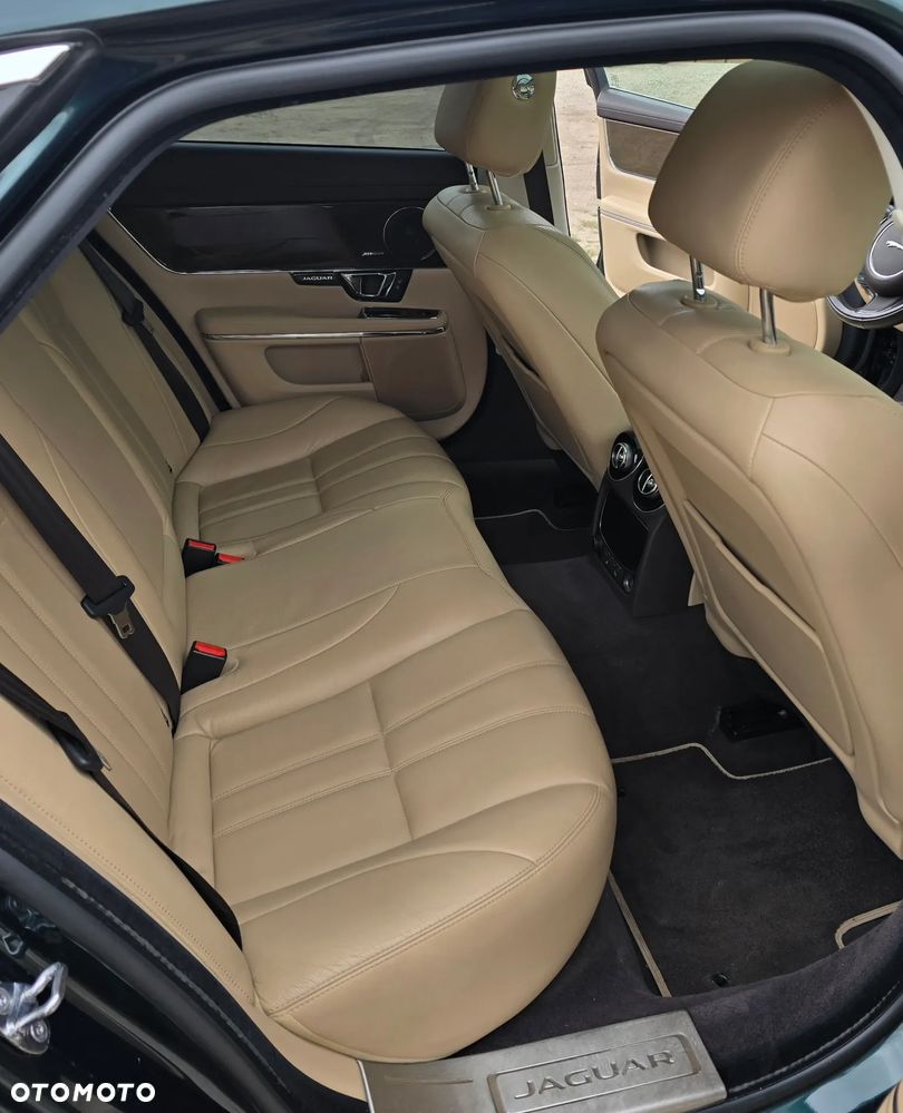 Jaguar XJ 3.0 D V6 Premium Luxury - 7