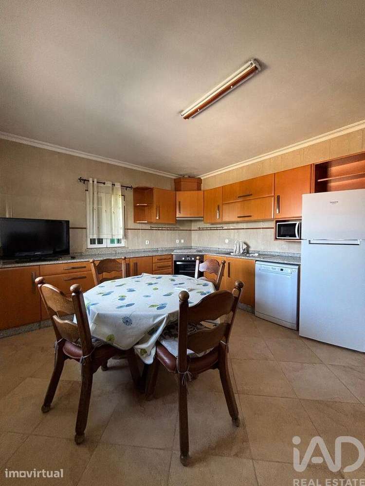 Moradia térrea T4 em Sobreira Formosa e Alvito da Beira de 170 m2 - Grande imagem: 5/40