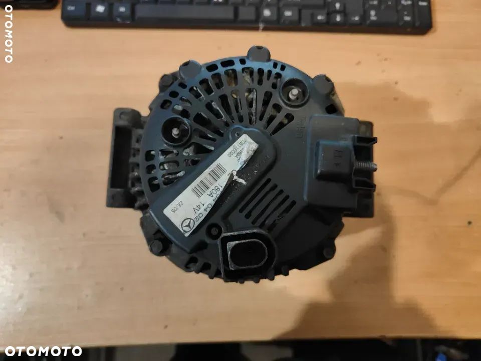 Alternator Mercedes W169 A6421540402 - 3