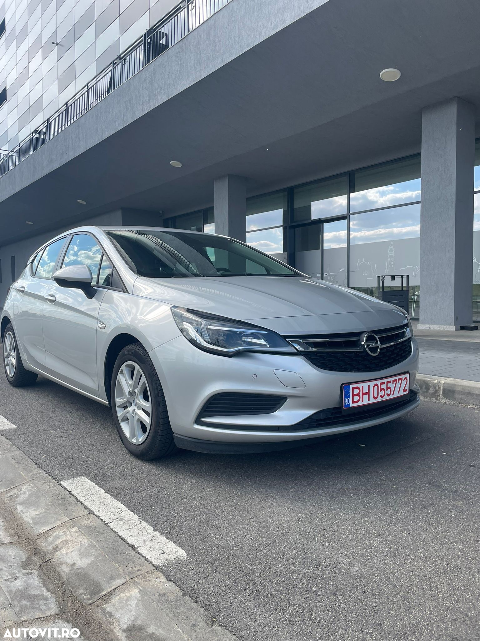 Opel Astra 1.6 CDTI Active - 8