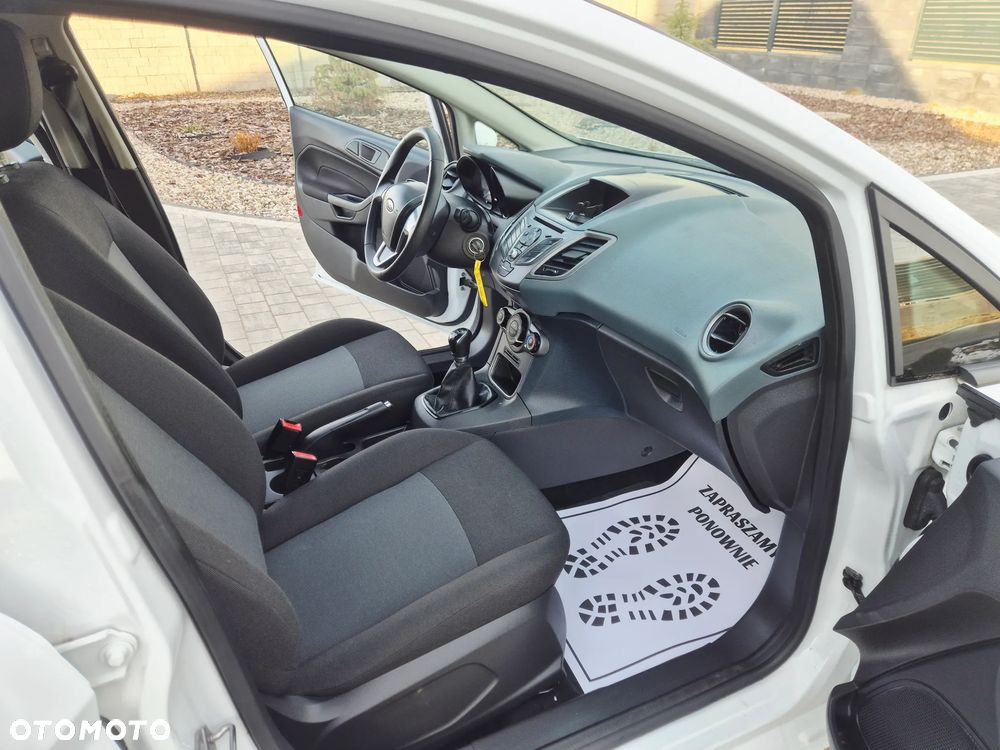 Ford Fiesta 1.25 Celebration - 6