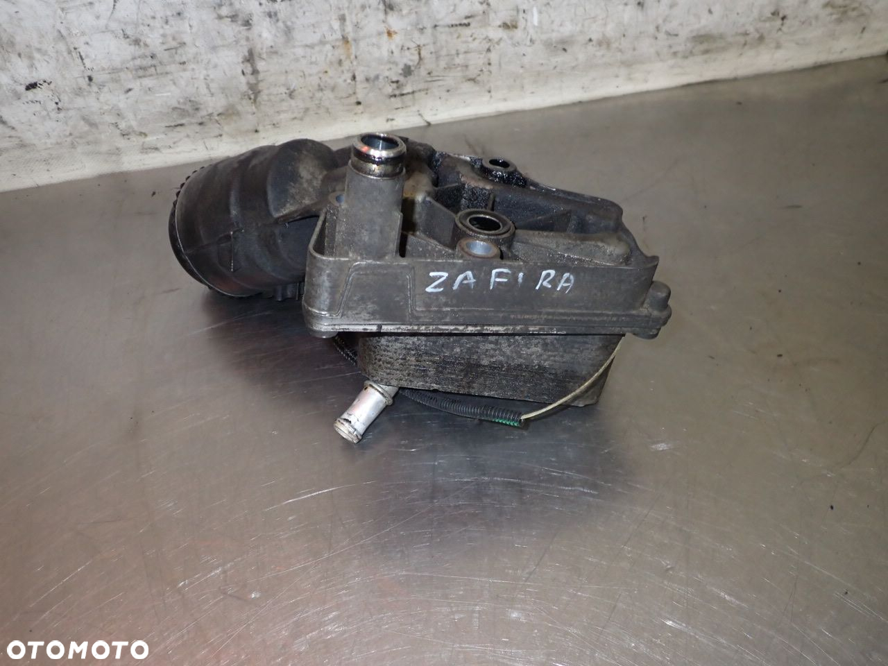 PODSTAWA FILTRA OLEJU OPEL ZAFIRA B  55199627  5989070231 - 6