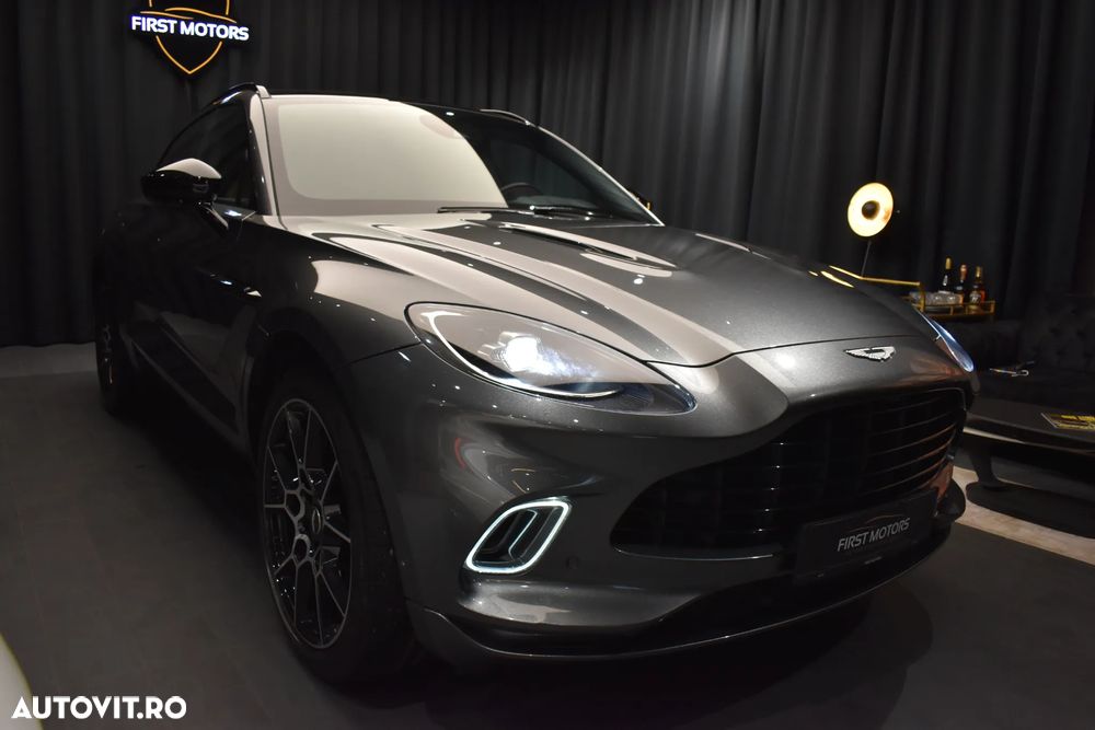 Aston Martin DBX - 2