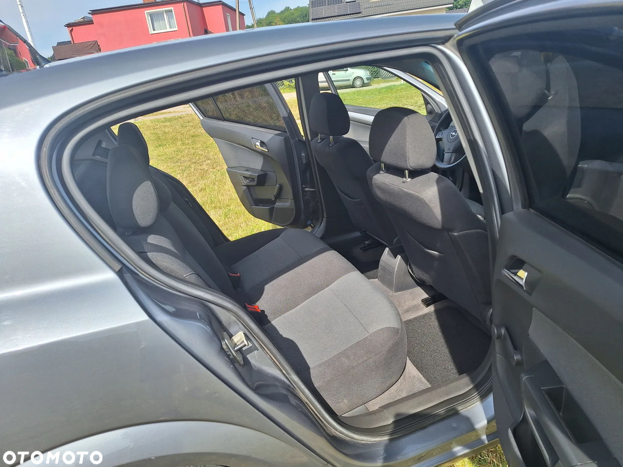Opel Astra 1.6 Cosmo - 17